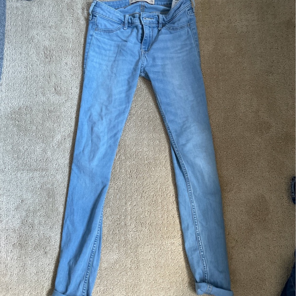 Hollister jeans
